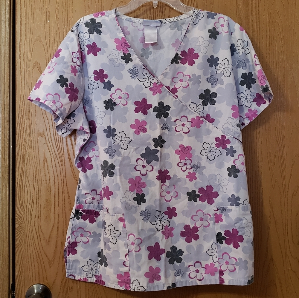 Womens SB Scrubs Top